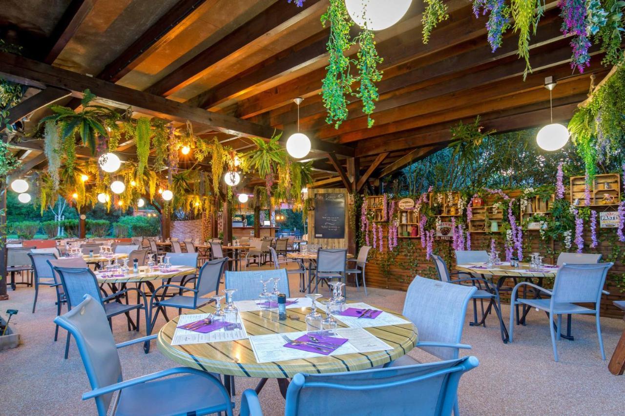 Hotel Les Pins Blancs En Provence Le Muy Zewnętrze zdjęcie