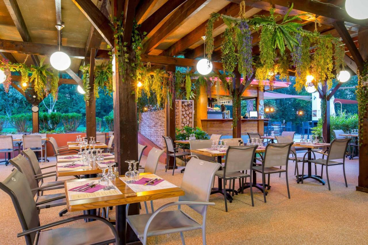 Hotel Les Pins Blancs En Provence Le Muy Zewnętrze zdjęcie