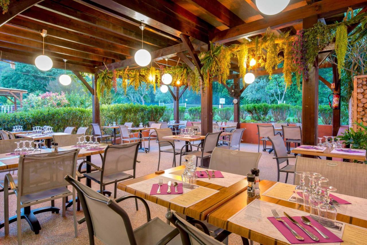 Hotel Les Pins Blancs En Provence Le Muy Zewnętrze zdjęcie